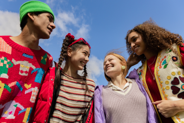Groupe jeunes image tête